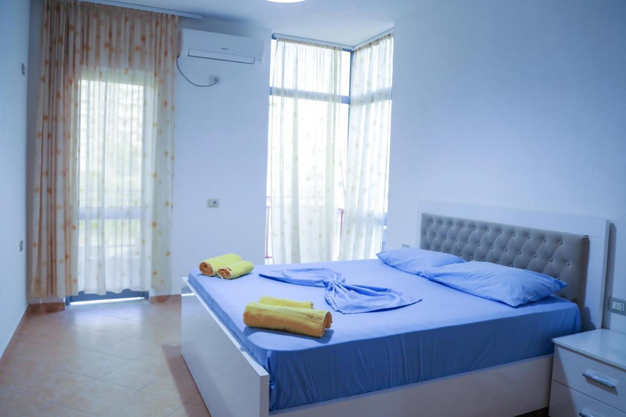 Vila Namiku Hotel ดูร์เรส ภายนอก รูปภาพ